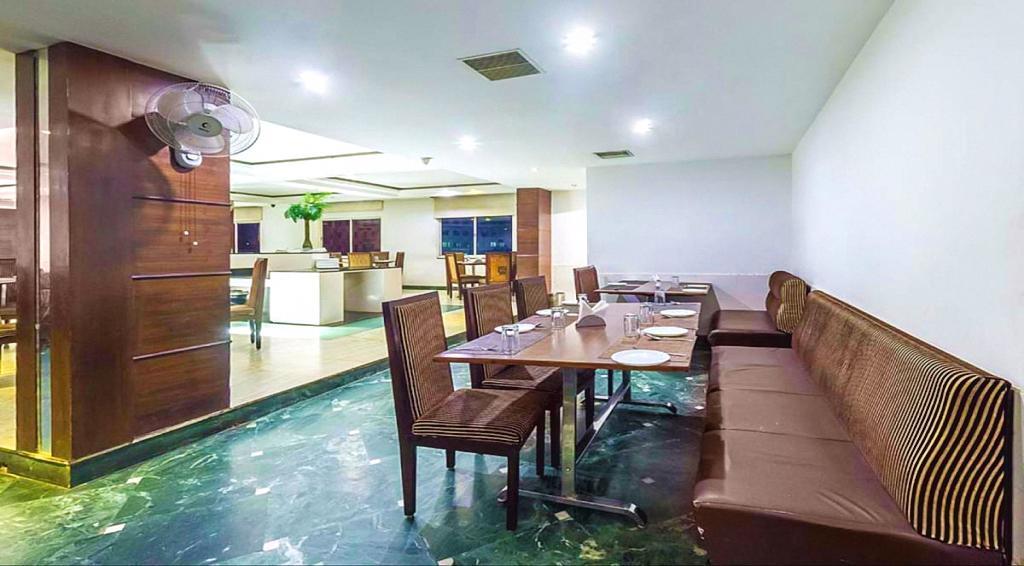 Hotel Central Park Ongole Εξωτερικό φωτογραφία